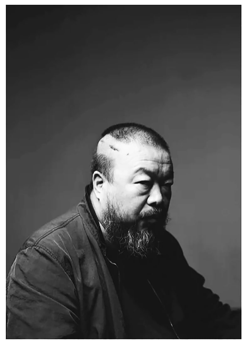 AI WEIWEI 'Making Sense: Portrait' Museum Show Postcard: 'Portrait of Ai Weiwei' by Design Museum, 2023 Postcard from the artist's show at Design Museum, London. Famous image courtesy of photographer Gao Yuan, 2009. 6.8 x 4.7 Inches 17 x 12.2 Centimeters Of