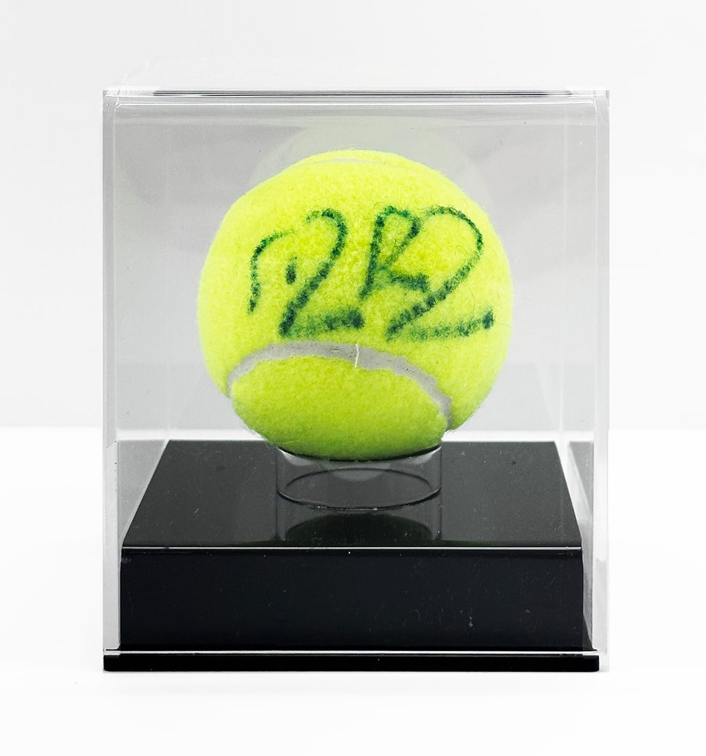 ROGER FEDERER Hand-Signed Penn Tennis Ball + Display (1 of 4)