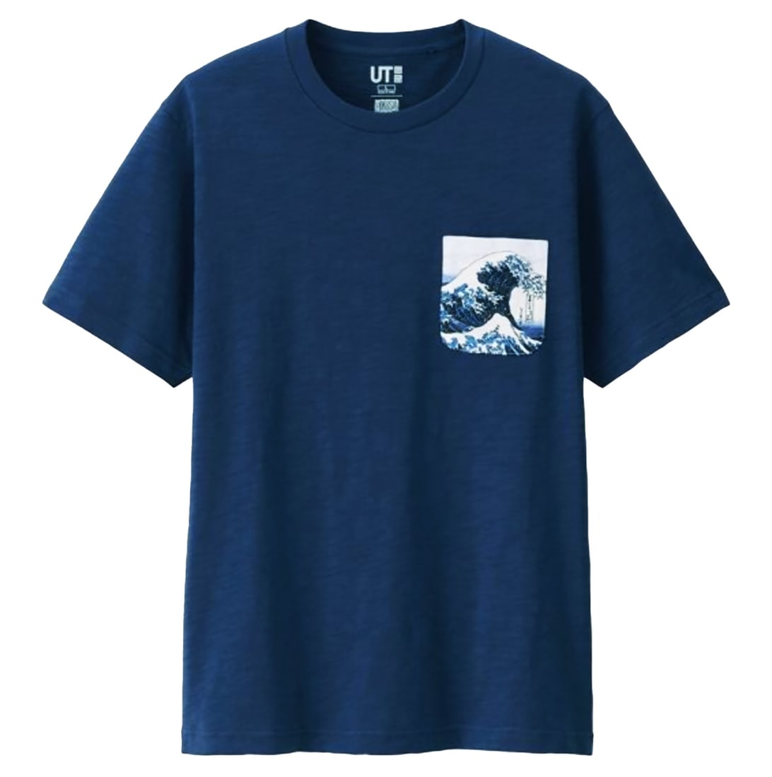 HOKUSAI x Uniqlo 'The Great Wave' (2019) Collectiible T-Shirt (XXL): 'The Great Wave off Kanagawa' by Uniqlo, 2019 Based upon the legendary woodblock print by Japanese ukiyo-e artist Hokusai from 1831. Authentic special edition apparel officially licensed by the estat