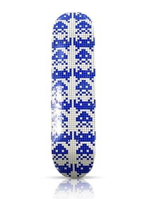 SPACE INVADERS x Medicom Toy (2021) Skateboard Deck