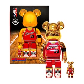 CHICAGO BULLS x Be@rbrick 'Michael Jordan' (2021) REPLICA Designer Art Figure Set