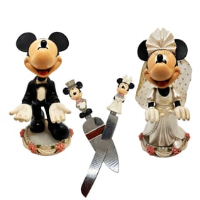 DISNEY 'Wedding Celebration Set' (1999) RARE Bobblehead and Knife Set