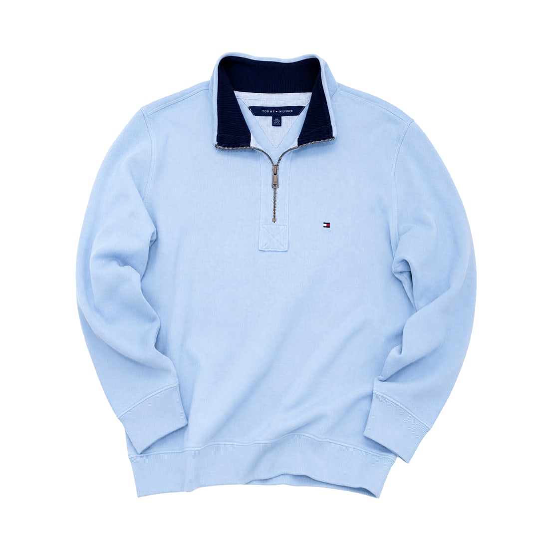 TOMMY HILFIGER 'Quarter-Zip Pullover' (2014-2015) Men's XXL Powder Blue: ‘Quarter-Zip Pullover’ by Tommy Hilfiger, circa 2014–2015 Men’s quarter-zip pullover sweater in a classic light-blue cotton knit. Color: Light Blue with Navy Collar Interior
