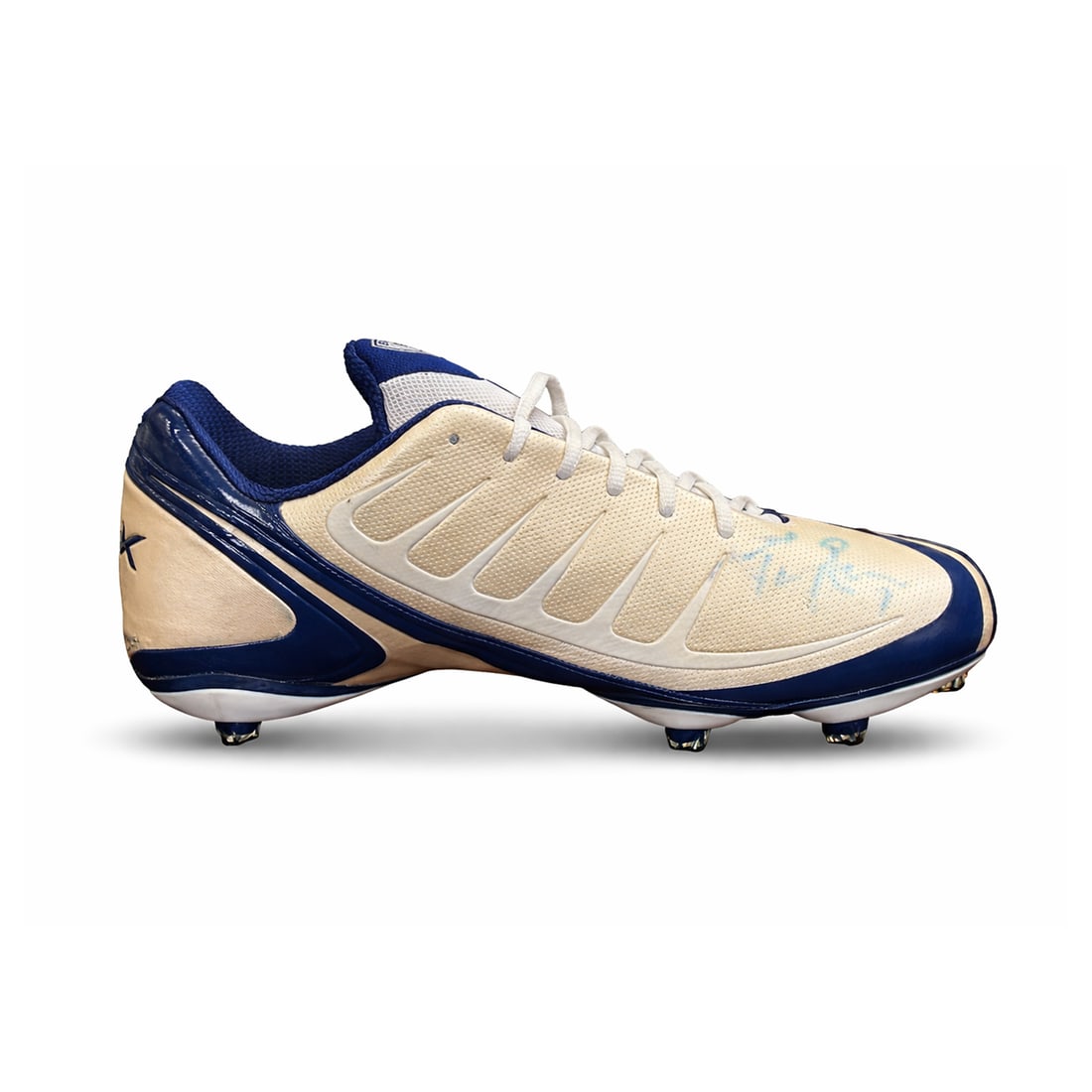 DALLAS COWBOYS QB Tony Romo Hand-Signed GAME-ISSUED Reebok Shoe: ‘Tony Romo Game-Issued Reebok Cleat’ of the Dallas Cowboys, circa 2004–2016 In-person hand-signed and game-issued Reebok NFL Burner Speed Low SD3 football cleat belonging to four-time Pro Bowl q