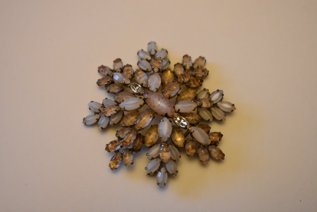 Vintage Schreiner New York Rhinestone Brooch Pin (1 of 4)