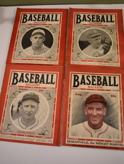 Lot of 4 Vintage 1930s Baseball Magazine (1 of 5)