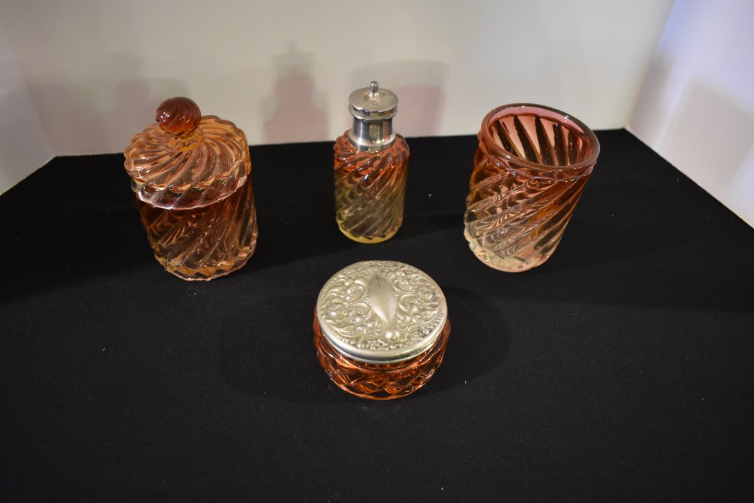 Lot of 4 pcs Baccarat Rubina Swirl Glass (1 of 4)