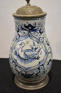 Faiance Stein ca 1720-1740 Nurnberg 1 Liter: 1 Liter Pottery Faiance Stein Nurnberg ca. 1720-1740. Bird Decoration, Pewter base ring, closed hinge lid, marked SE on bottom.