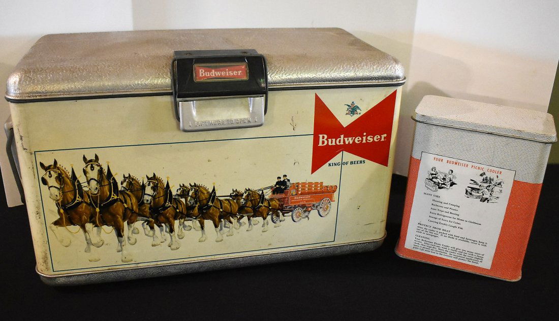 Vintage Budweiser Metal Cooler wtih Insert Clydesdales