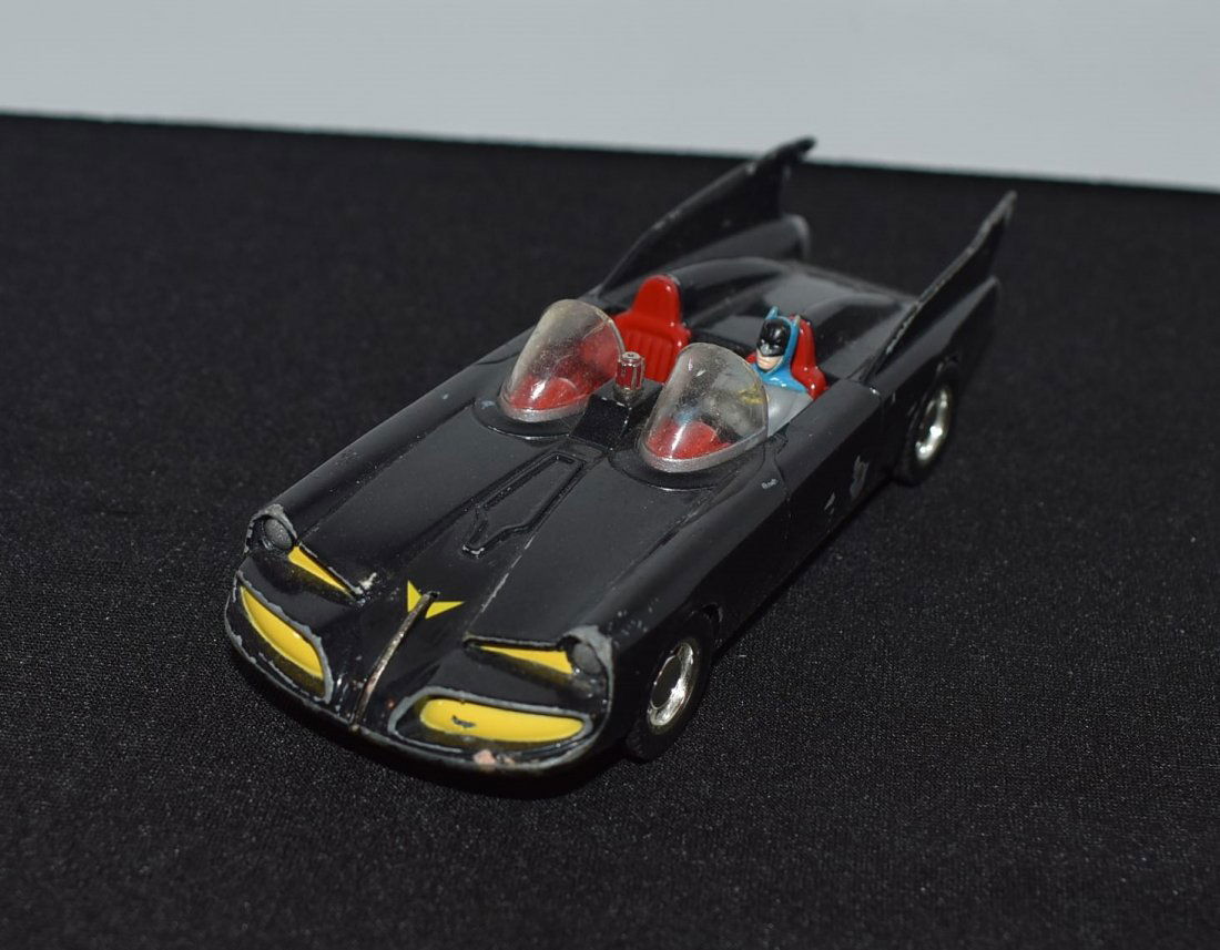 Vintage Corgi Batmobile (1 of 5)