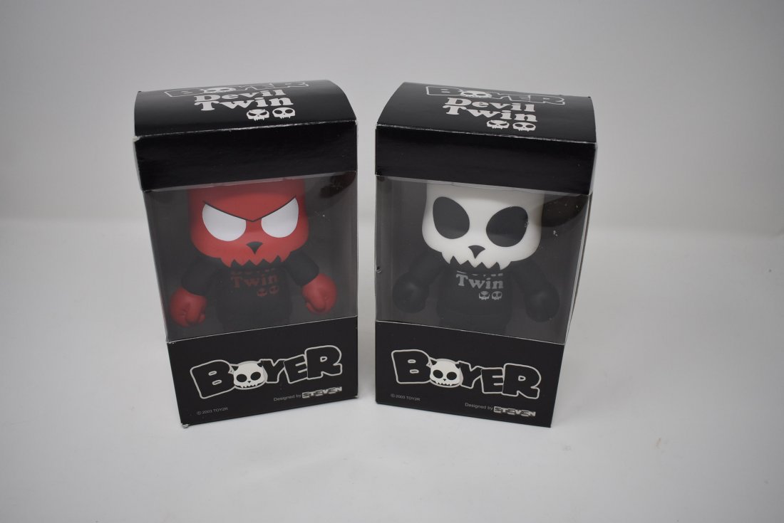 Boyer Devil Twins - Toy2R Black & Red - Designer Vinyl: Boyer Devil Twins - Toy2R - Black & Red - Designer Vinyl