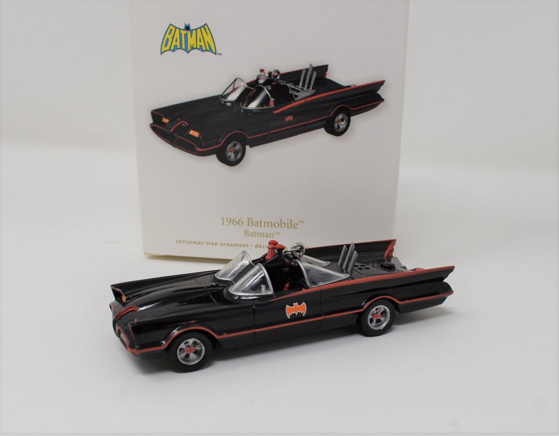RARE Hallmark 1966 Batmobile Batman Ornament (1 of 4)