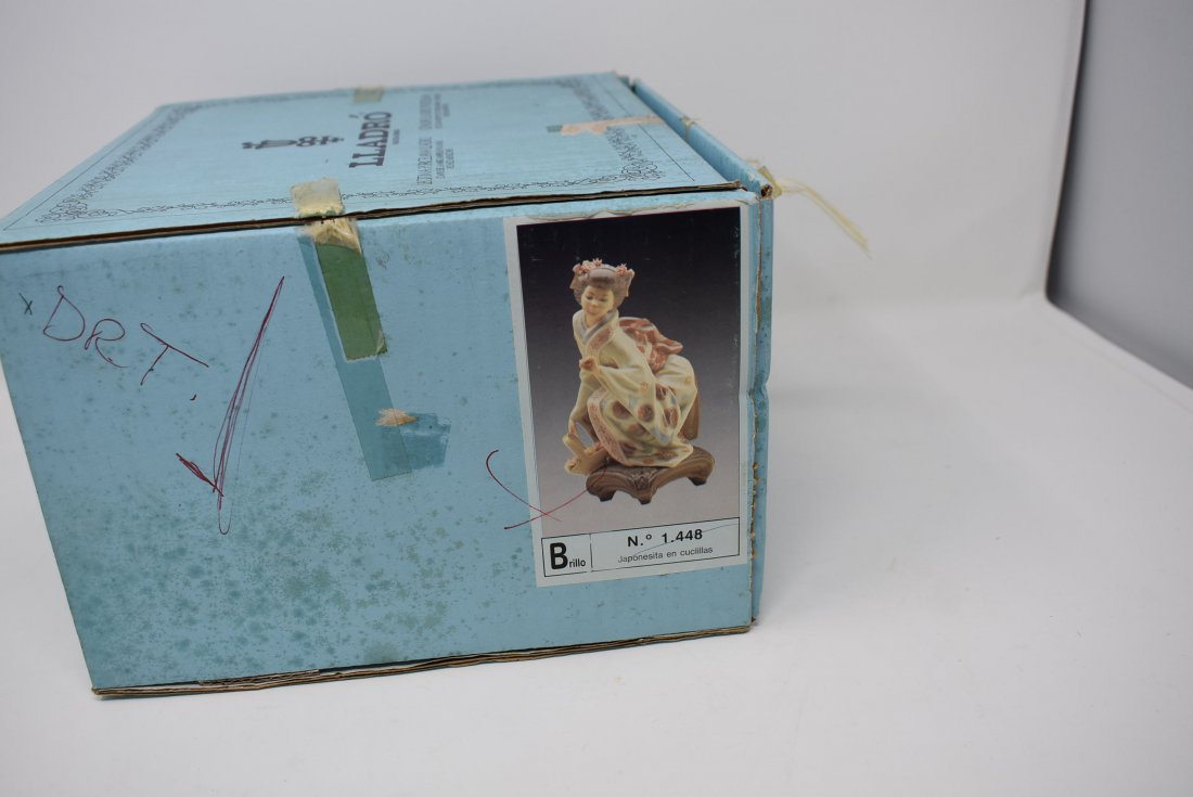 Lladro 1448 "Yuki" MINT IN BOX (1 of 4)