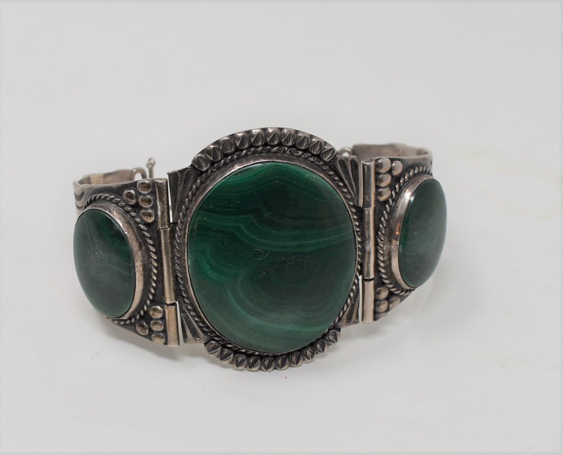 Native American Sterling Silver Malachite Bracelet: Great heavy weight Native American Sterling Silver Malachite Bracelet.