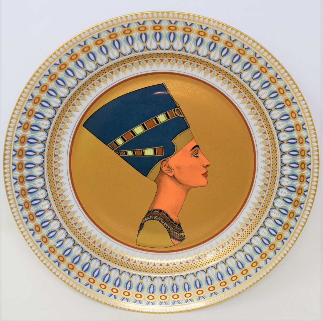 Kaiser W. Germany Queen Nefertiti Collectors Plate (1 of 2)