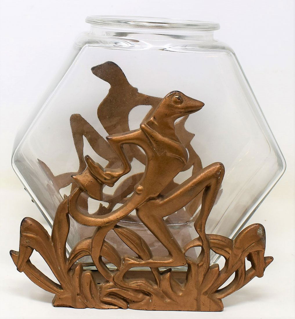 Art Nouveau Bradley & Hubbard Cast Iron Frog Fish Tank (1 of 7)