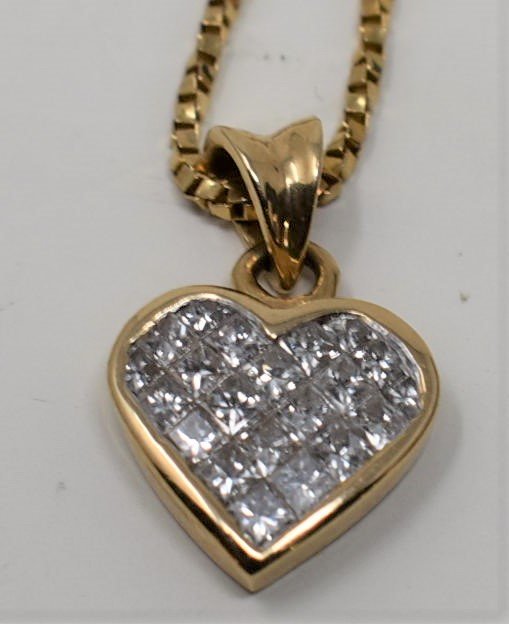 14K Gold Necklace with Diamond Heart Pendant: 14K Gold Necklace with Diamond Heart Pendant - pendant contains 21 good quality Diamonds and weighs aprox. 1.2G chain weighs Aprox 2.7G ant the Total Weight is Aprox 3.9g Both Chain and pendant are ma