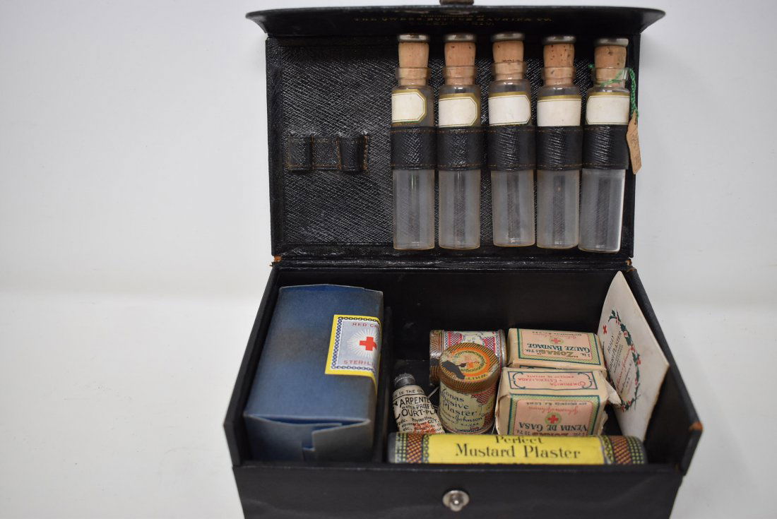 Antique First Aid Kit (1 of 3)