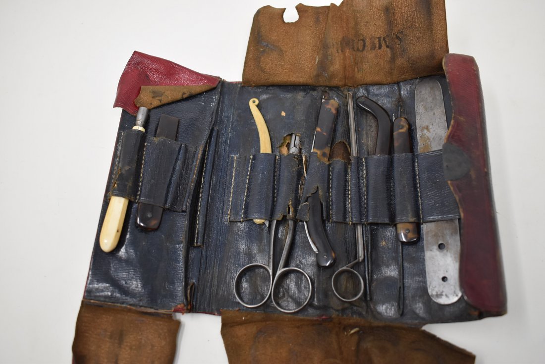 1800s Antique Field Medical Surgical Kit in Pouch (1 of 4)