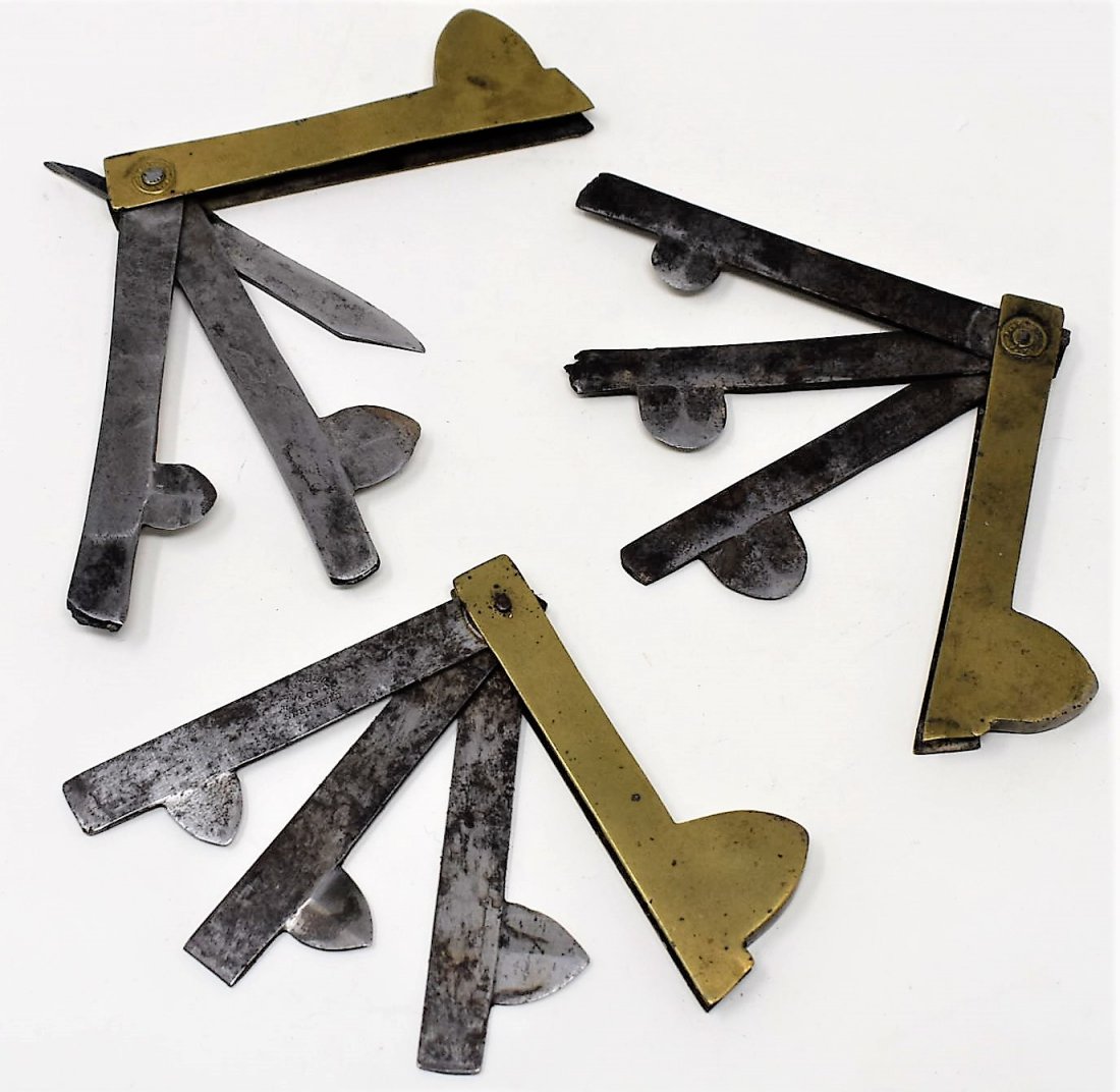 lot of 3 Bleeder, Fleem, Lancet, Bloodletting Tool: lot of 3 Bleeders (aka. Fleem, Lancet, Bloodletting Tool) 2 are unmarked and one is marked Hargreaves & Co. Sheefield