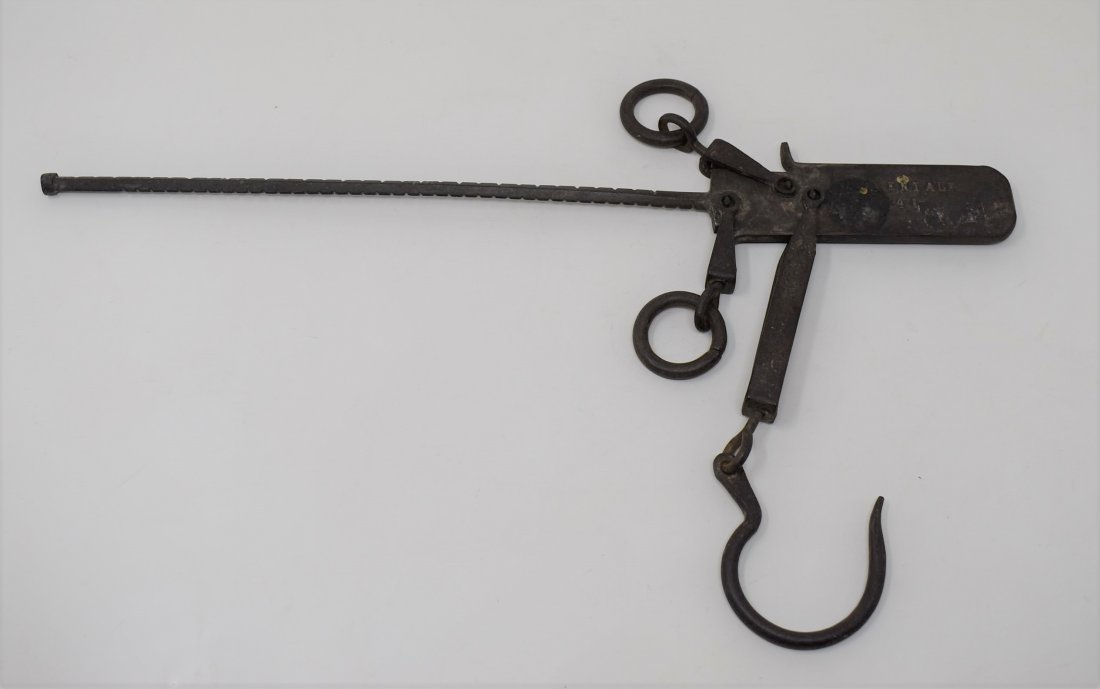 Antique Medical Scale: Antique Scale, no weights