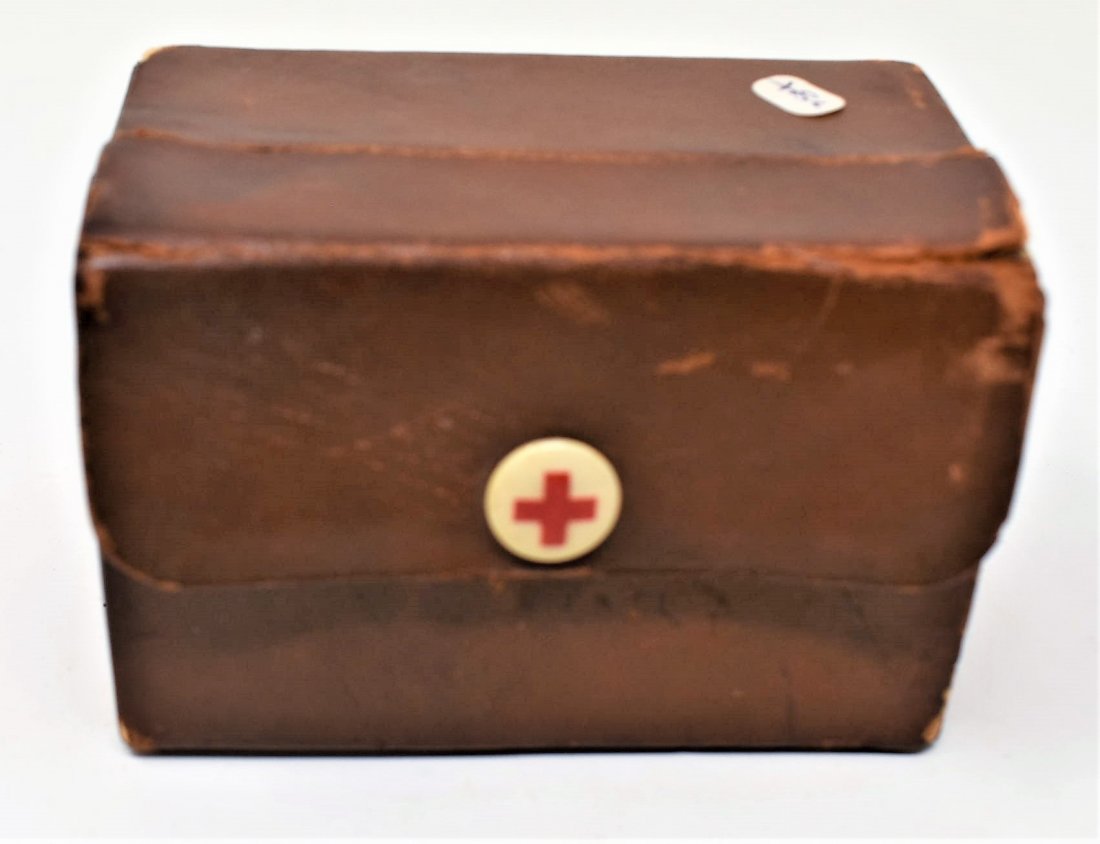 Early Red Cross First aid kit in Leather Case (1 of 3)