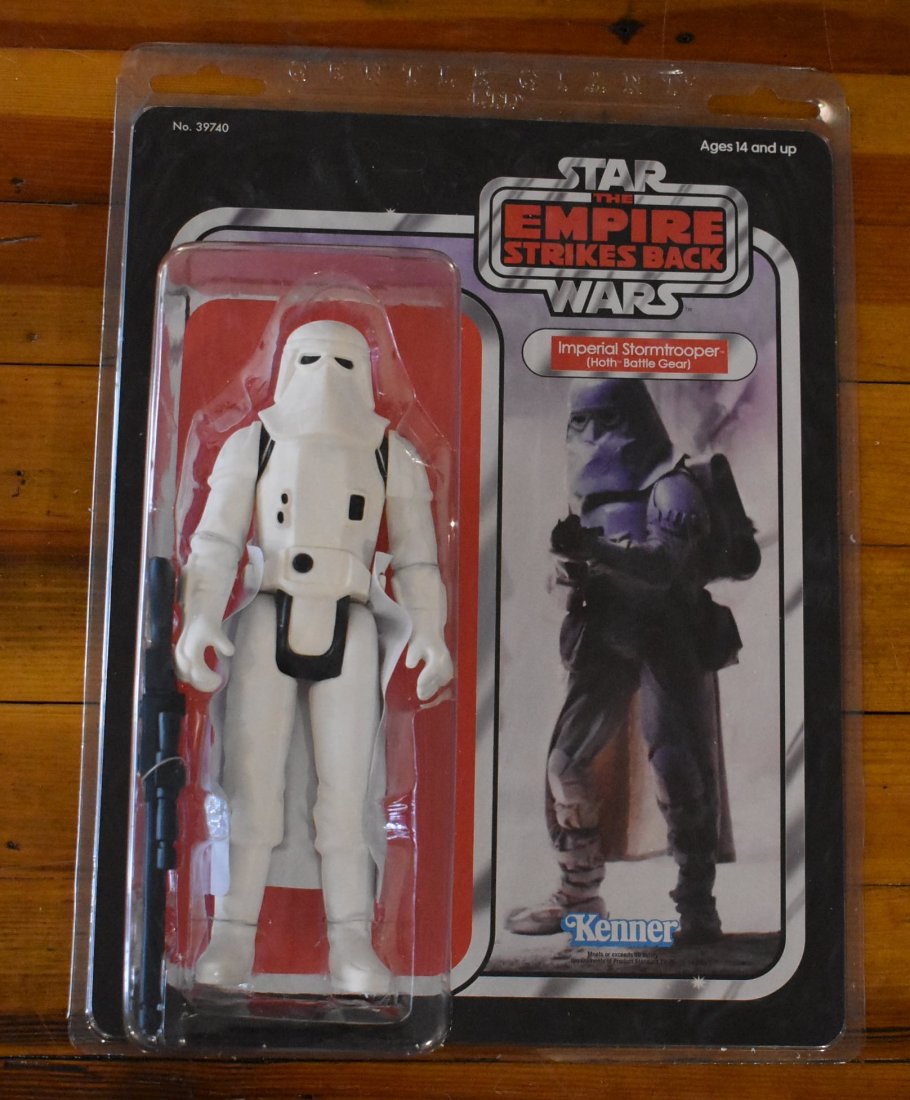 Star Wars Gentle Giant Jumbo Imperial Stormtrooper Hoth: Gentle Giant Star Wars Vintage Jumbo (12" Scale) Imperial Stormtrooper in Hoth Battle Gear. please see pictures for condition, was only removed from original shipping box to take these photos and was