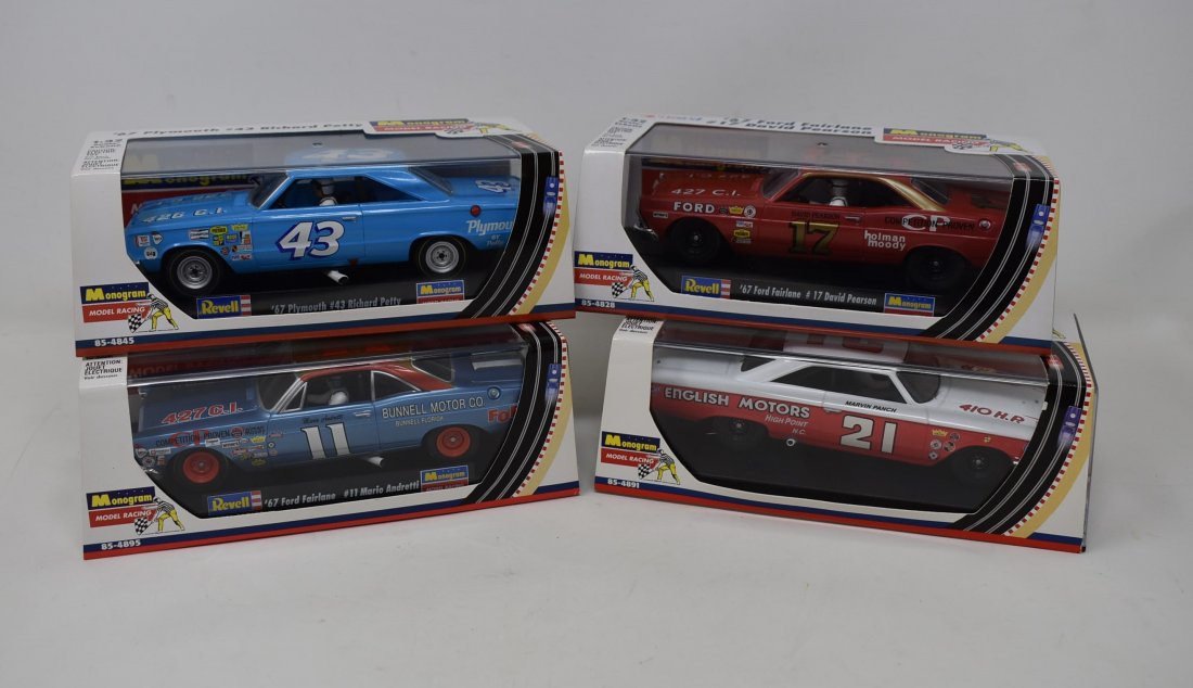 Lot of 4 Monogram 1:32 Slot Cars: A Lot of 4 Monogram 1:32 Slot Cars including '67 Ford Fairlane Mario Andretti #11, '63 Ford Galaxie 500 Marvin Panch #21, '67 Ford Fairlane David Pearson #17 and '67 Plymouth Richard Petty #43. All ar