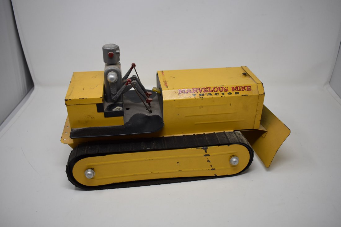 Vintage Saunders "Marvelous Mike" Robot Tractor: Vintage Saunders Marvelous Mike Battery Operated Tractor with Robot