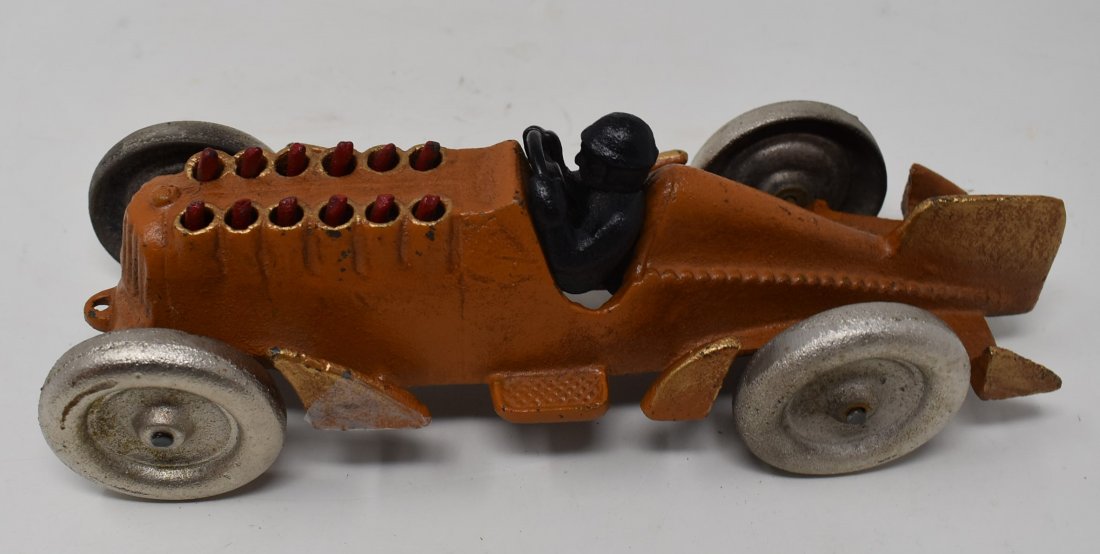 HUBLEY RACER W/ ANIMATED PISTON STACKS - Rare 10": HUBLEY Race Car RACER W/ ANIMATED PISTON STACKS - 10" - HTF Car in great shape - please see pictures - shows some wear but in remarkable shape, We are not experts on this type of car, so please review