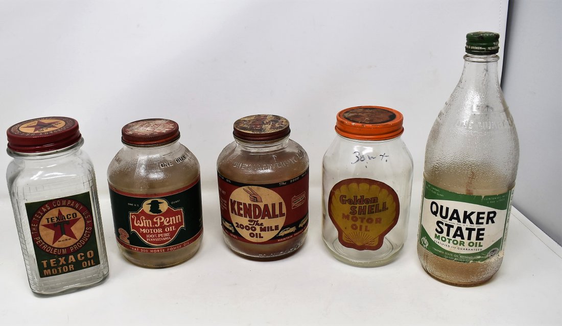 Group of 5 Vintage Glass Oil Cans Bottles: A Lot of 5 Vintage Glass Oil Cans/Bottles, as shown