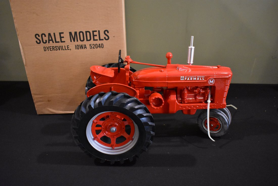 Scale Models 1/8 Farmall Tractor NEW: Vintage Scale Models 1/8 Scale McCormick Deering Farmall Tractor. It comes new in box.