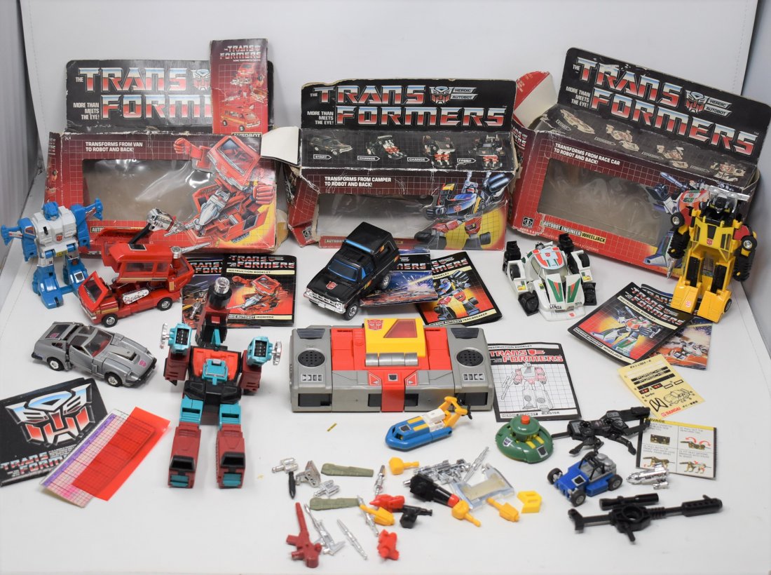 Transformers G1 Lot of 12 Blaster Wheeljack Ironhide: Transformers G1 Lot of 12 Including: Blaster, Ravage, Wheeljack (w/ Box etc,) Ironhide (w/ Box etc.) Trailbreaker (w/ Box etc.), Perceptor (incomplete) & more + many accessories/weapons - sold as show