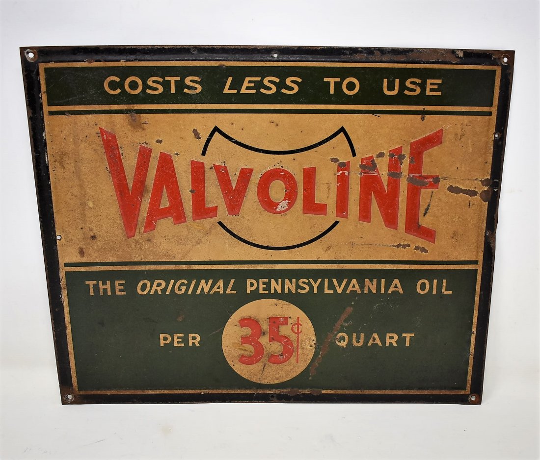 Vintage Valvoline Tin Sign: Vintage Valvoline Tin Sign, scarce. It measures 14" x 11.5"