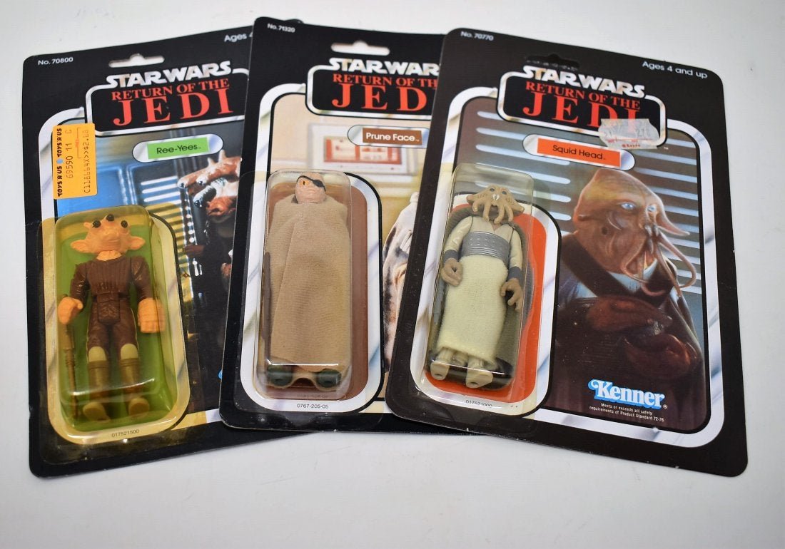 Vintage Star Wars New Prune Face Ree-Yees Squid Head: Vintage Star Wars New on Card Return of the Jedi ROTJ 3 figure lot including : Prune Face, Ree-Yees, & Squid Head - card is in great condition except Ree-Yees which is bent - please see the pictures