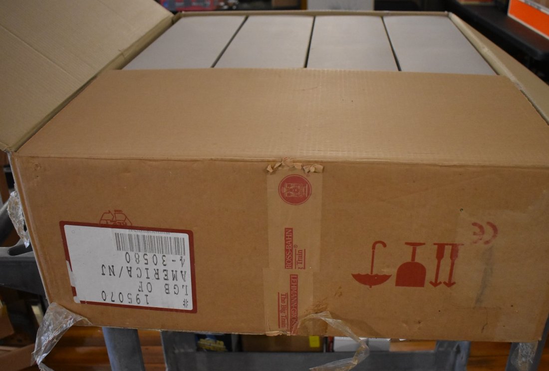 Case Pack of LGB G Scale Streamlined Passenger Cars NEW: A Brand New Casepack of LGB G Scale Santa Fe Streamlined Passenger Cars including 3-30580 and 1-30570. All are brand new and they will ship in the original case pack.