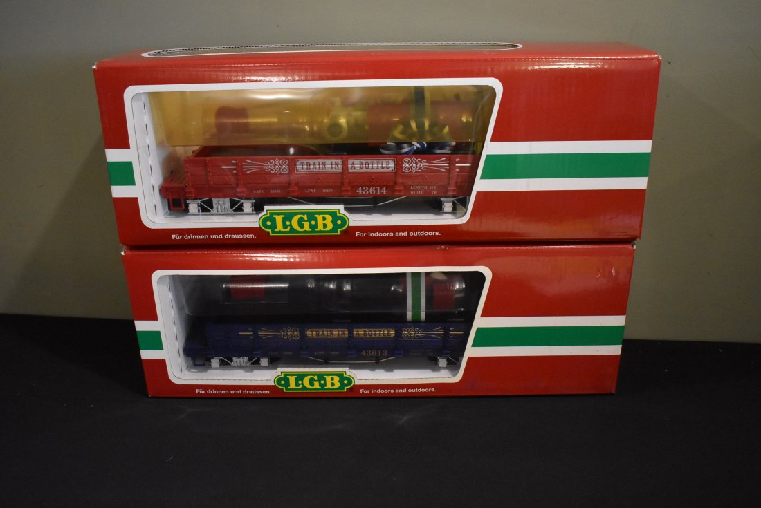 Lot of 2 LGB G Scale "Train in a Bottle" Cars: A Lot of 2 LGB G Scale "Train in a Bottle" Cars, 43613 and 43614.