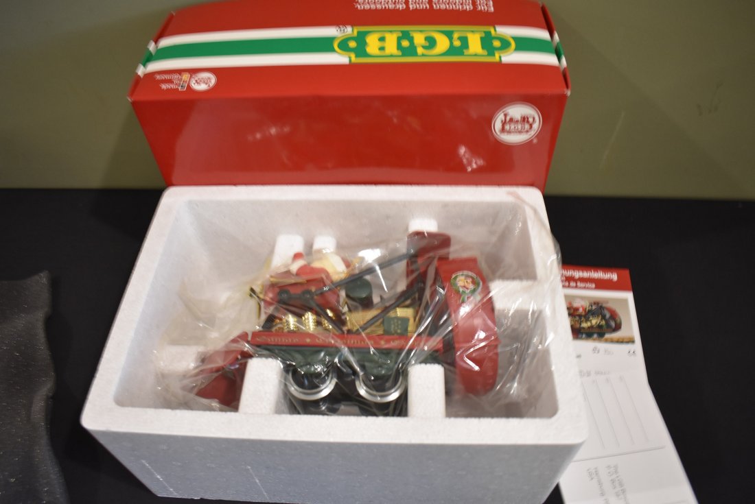 LGB 21020 Christmas Santa Fan Driven Car: LGB G Scale 21020 Christmas Santa Claus Fan Driven Car.