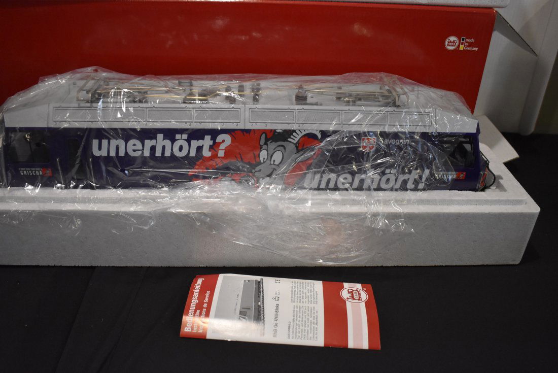 LGB G Scale 23420 RhB Electric Locomotive (1 of 7)