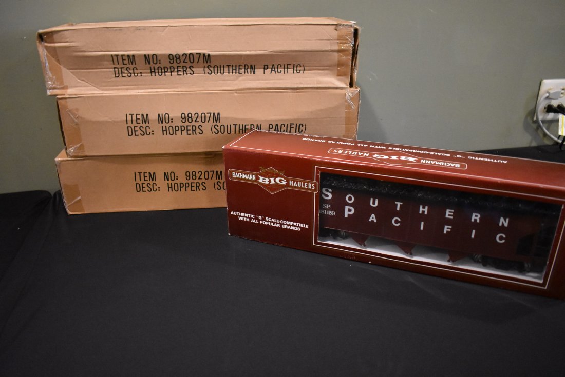 4 G Scale Bachmann Big Haulers (1 of 3)