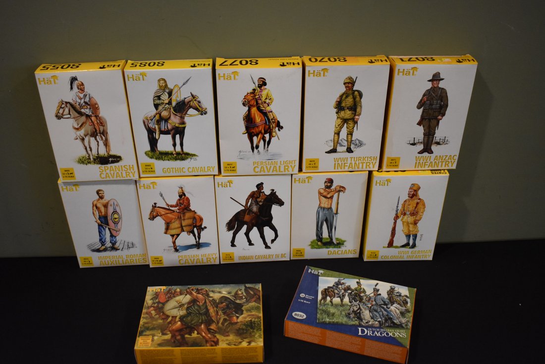 Lot of 12 HaT 1:72 Scale Model Kits Soldiers (1 of 2)
