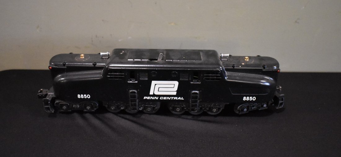 Lionel Penn Central Locomotive 8850 (1 of 2)