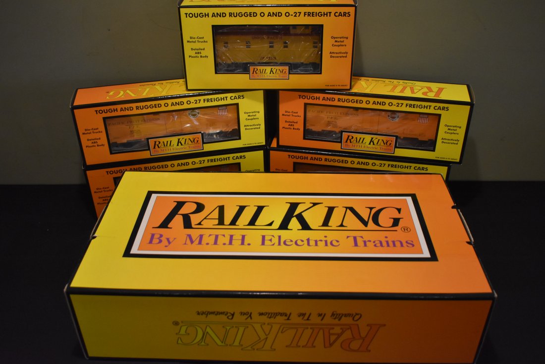Rail King Big Boy 4-8-8-4 UP Steam Engine Set (1 of 12)