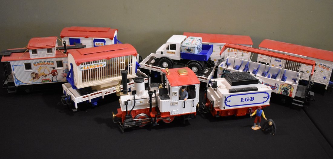 LGB G Scale Circus Set (1 of 4)