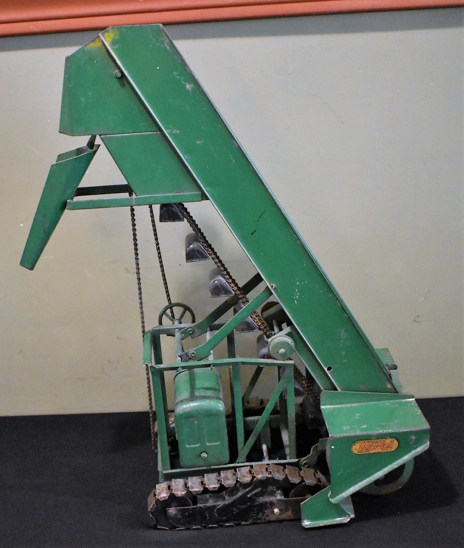 Doepke Barber-Green Bucket Loader (1 of 5)