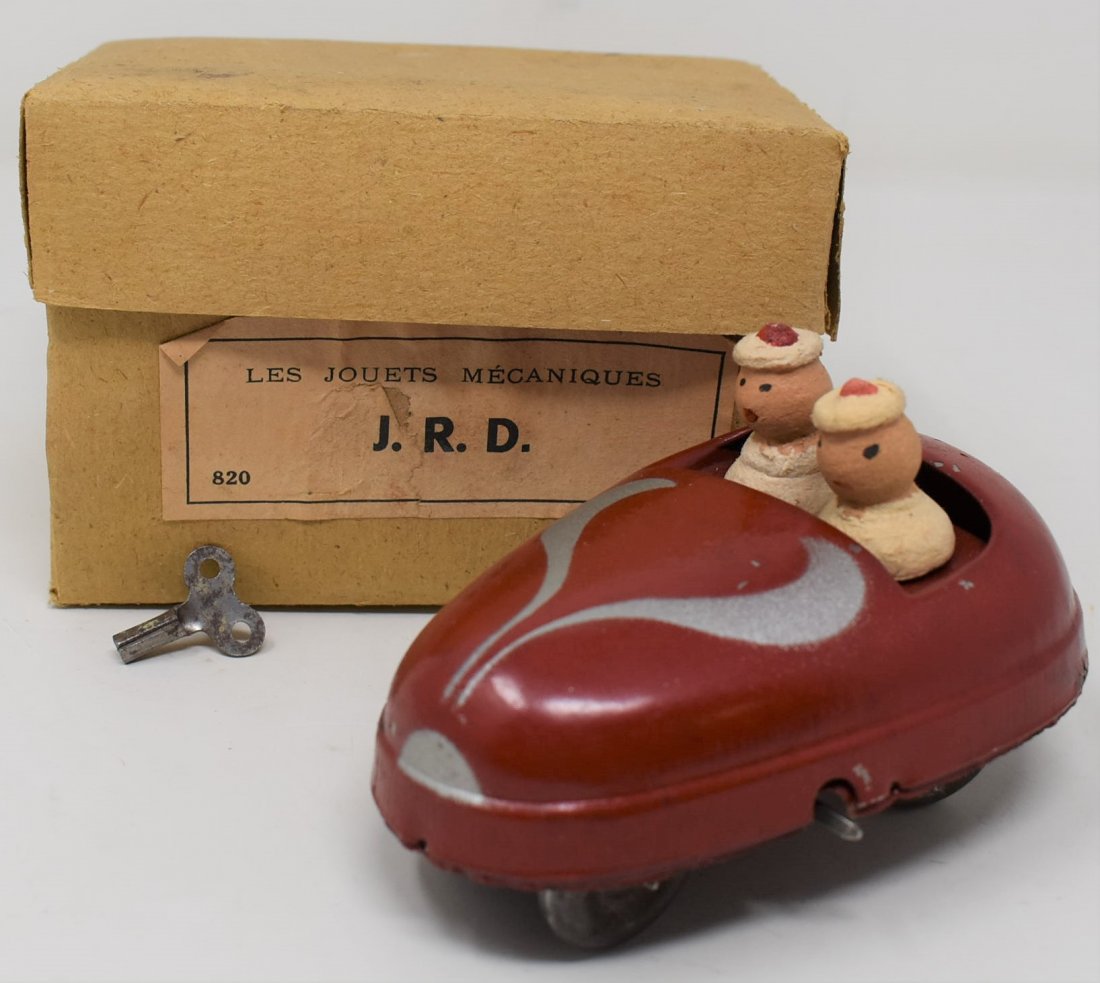 1940 JRD Les Jouets Mécanique, Bumper Car Original Box: c. 1940 JRD Les Jouets Mécanique, Bumper Car in it's Original Box - The small French toy company J.R.D. manufactured this unusual clockwork steel litho Mechanical Bumper Car. The toy is complete with