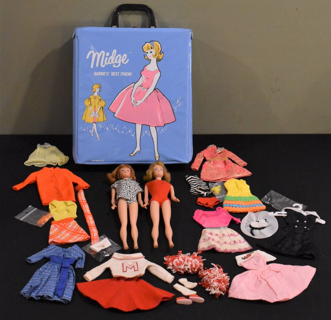1963 Barbie Midge Case w/ 2 1963 Midge Dolls & Clothes - Jan 10, 2021 | Lionsmark Auction Company in IL 1963 Barbie Midge Case w/ 2 1963 Midge Dolls & Clothes - Jan 10, 2021 | Lionsmark Auction Company in IL