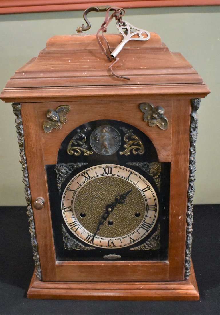 Vintage Wuersch Mantle Clock: Vintage Wuersch Mantle Clock, not running but not over wound, key included