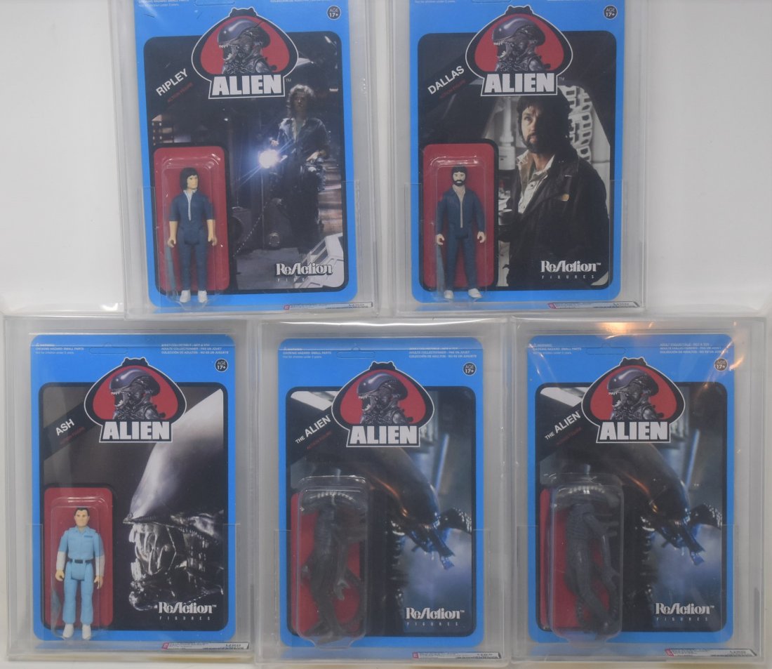 5 AFA 85-90 Graded Funko Super-7 Alien Reaction Figures: 5 AFA 85-90 Graded Funko Super-7 Alien Reaction Figures 2013 Blue Cards: Ripley U90, Dallas U90, Alien U85, Alien U90, ASH U90