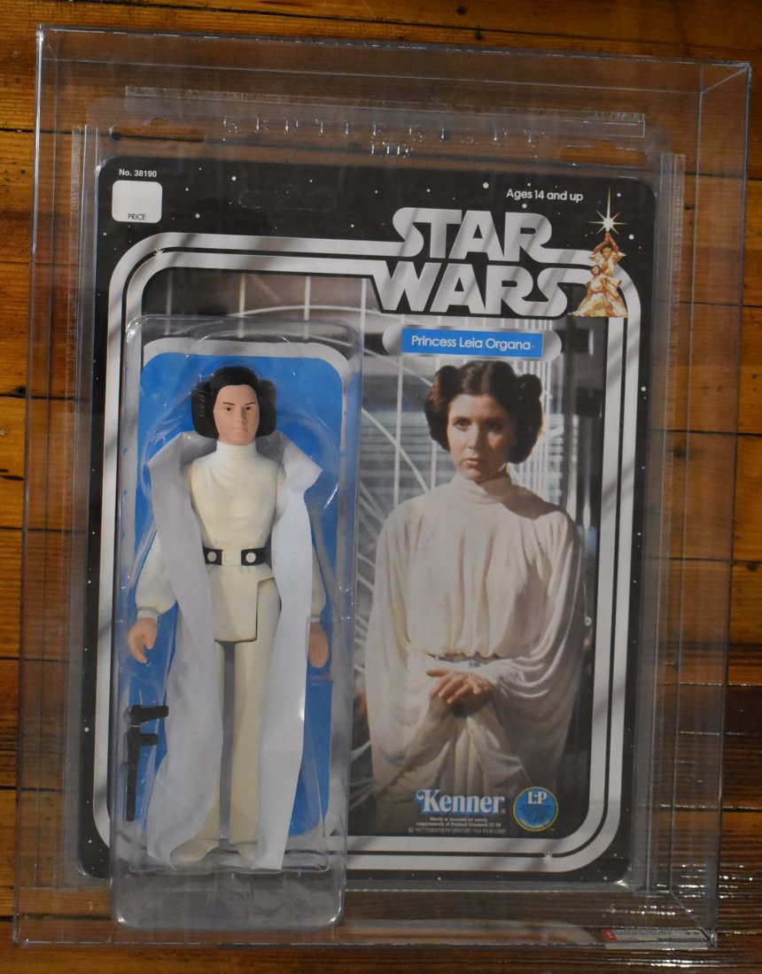 Gentle Giant Star Wars Jumbo Princess Leia Organa AFA 9: 2011 Gentle Giant Star Wars Vintage Collection Jumbo 12-Inch Princess Leia Organa AFA 9.0 #24106889